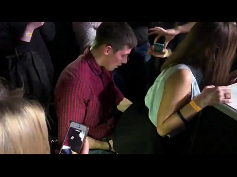 ❤️ Seks nyata di klub malam Rusia. Gadis Rusia berusia 18 tahun di anus dan vagina bercinta di klub malam ️ Porno pada kami id.porn-evooli.ru